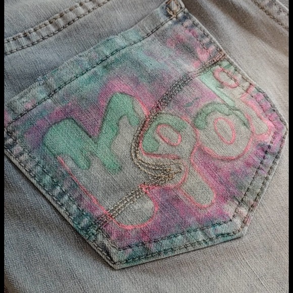 Time and Tru Light Blue Jean Shorts - Picture 6 of 6